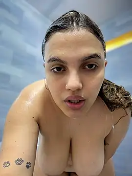 Colibri_xxx Adlı Modelin Canlı XXX Sohbeti