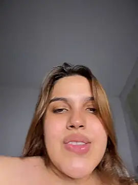 Colibri_xxx Chat XXX in diretta