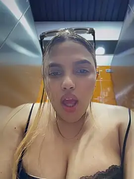 Colibri_xxx Chat XXX live