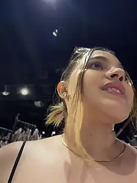 Colibri_xxx XXX чат на живо