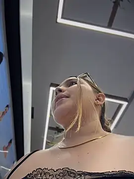 Colibri_xxx Chat XXX live