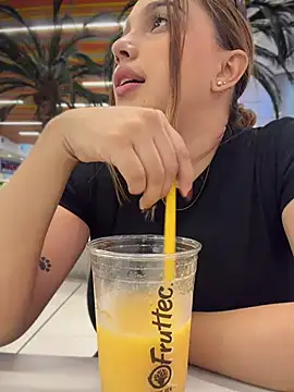 Colibri_xxx Live XXX-Chat