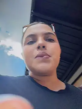 Colibri_xxx Chat XXX in diretta