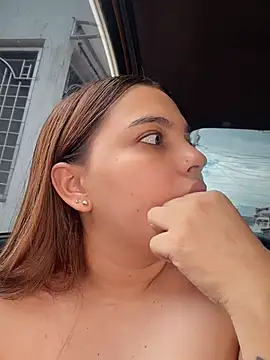 XXX chat uživo modela Colibri_xxx