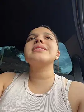 Colibri_xxx – Naživo XXX chat
