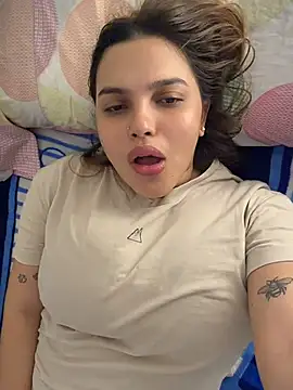 Colibri_xxx Adlı Modelin Canlı XXX Sohbeti