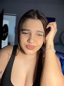Colibri_xxx's Live XXX Chat