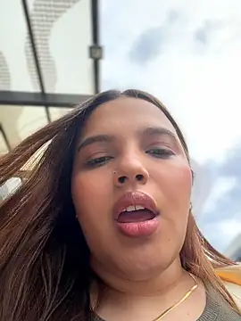 Colibri_xxx Adlı Modelin Canlı XXX Sohbeti