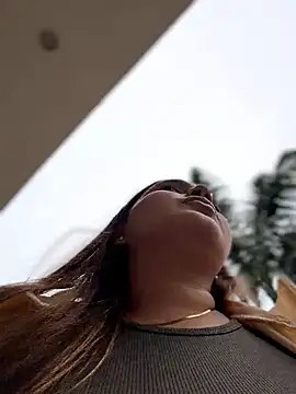 Colibri_xxx Adlı Modelin Web Kamerası Şovu