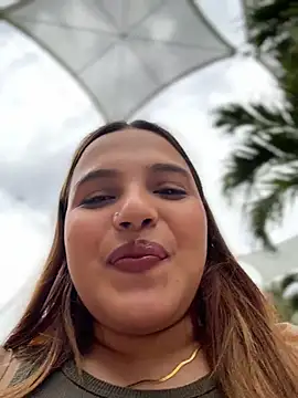 Chat +18 de Colibri_xxx ao vivo