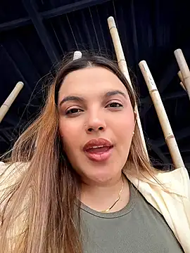 Colibri_xxx Webcam-Show