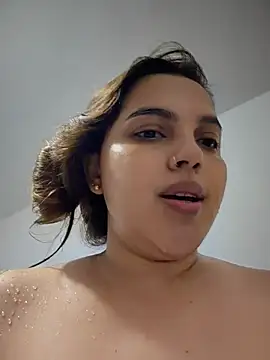 Colibri_xxx Chat XXX in diretta
