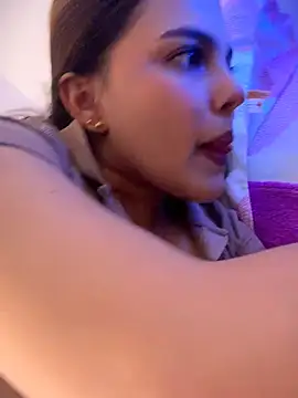 Colibri_xxx's Live XXX Chat