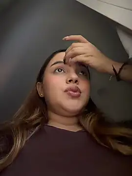Chat XXX en directo de Colibri_xxx