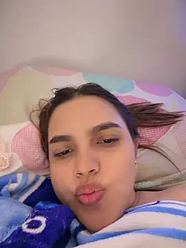 XXX chat uživo modela Colibri_xxx
