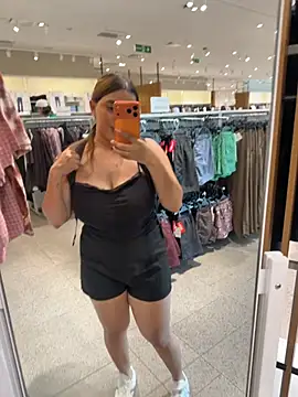 Colibri_xxx Adlı Modelin Canlı XXX Sohbeti