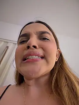Colibri_xxx's Live XXX Chat