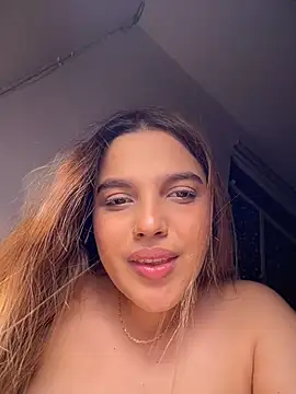 Colibri_xxx 现场XXX聊天