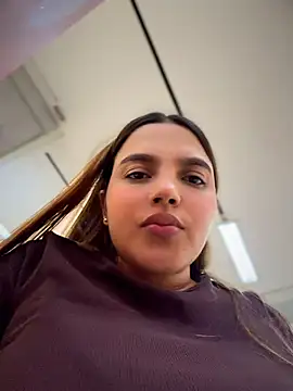 Colibri_xxx Chat XXX live