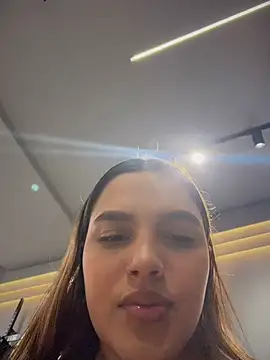 Colibri_xxx – Naživo XXX chat