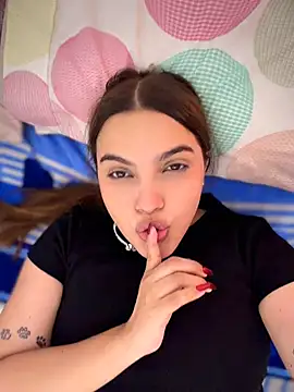 Colibri_xxx XXX чат на живо