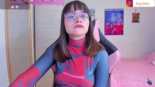 Lucyy-hess Show Webcam