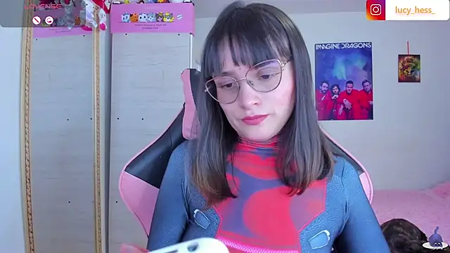 عرض كام Lucyy-hess