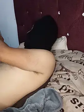 sabor_Latino_bdsm: διαδικτυακό σόου στην κάμερα