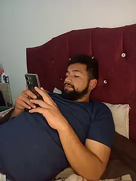 sabor_Latino_bdsm: διαδικτυακό σόου στην κάμερα