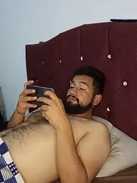 sabor_Latino_bdsm Show in webcam