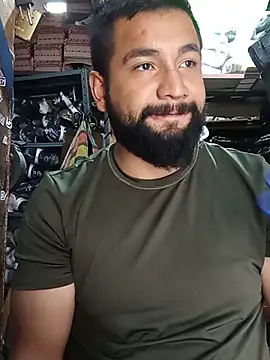 sabor_Latino_bdsm's Webcam Show