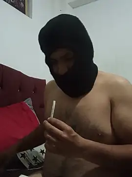 Submissive_bear_BDSM – Kamerová šou