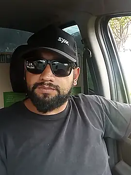 Show Webcam de Submissive_bear_BDSM