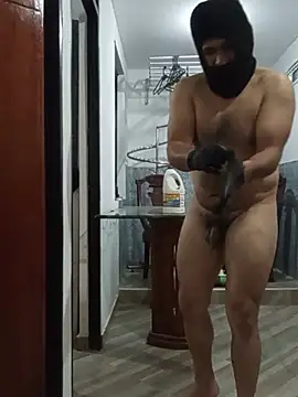 Submissive_bear_BDSM webkamerás műsora