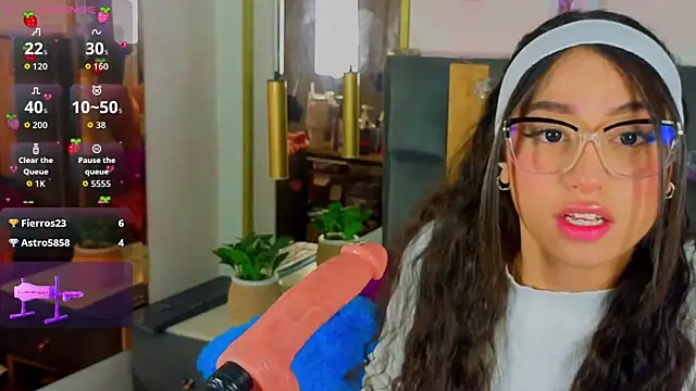 MadyJackson Live XXX-chat
