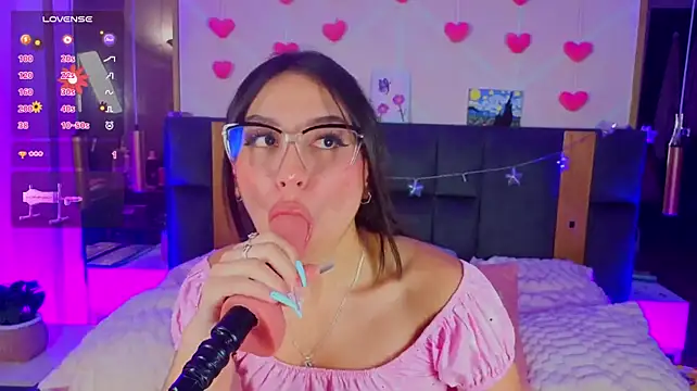 MadyJackson's Webcam Show