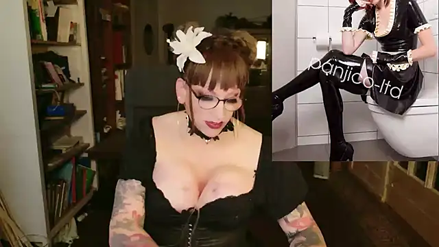 MaxiEmily's Webcam Show