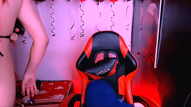 bubble_red's Webcam Show