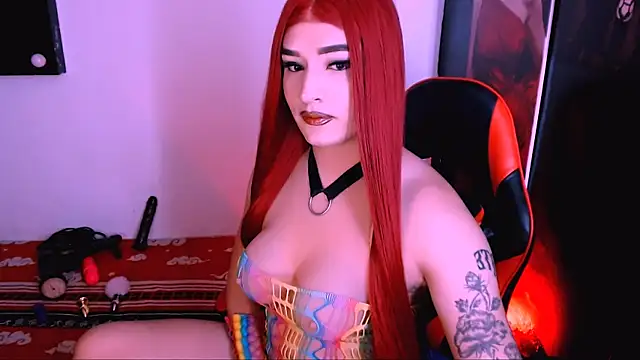 bubble_red Adlı Modelin Web Kamerası Şovu