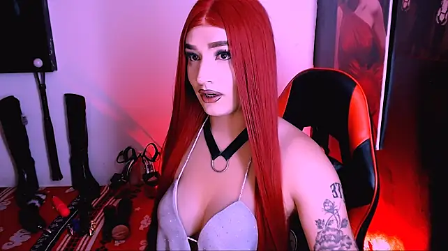 bubble_red's Webcam Show