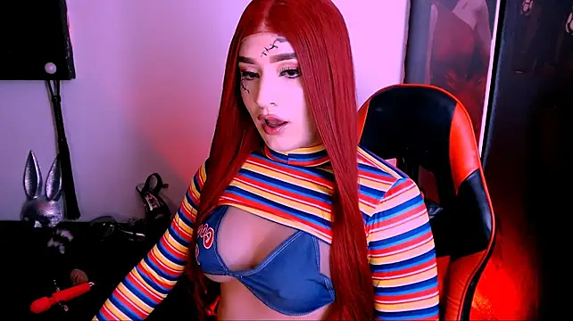 bubble_red Adlı Modelin Web Kamerası Şovu