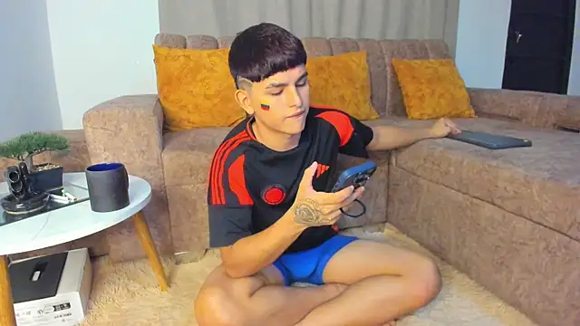Lyam_ap's Webcam Show