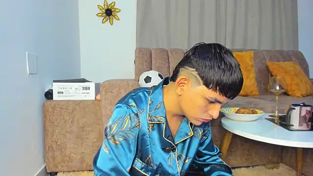 Lyam_ap Webcamshow