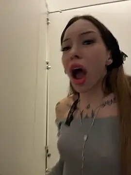 babydolll 网络视讯表演