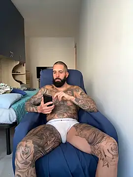 Gioeltoro89 webcam show