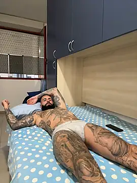 عرض كام Gioeltoro89