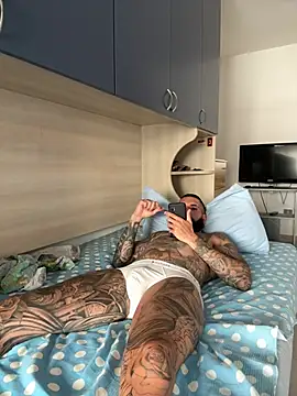 Gioeltoro89 Adlı Modelin Web Kamerası Şovu
