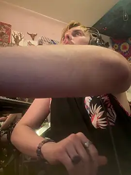 GeneticDesign's Webcam Show