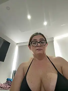 ANTONELLA_VIOLETA_'s Webcam Show