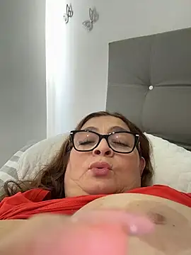 Chat +18 de ANTONELLA_VIOLETA_ ao vivo